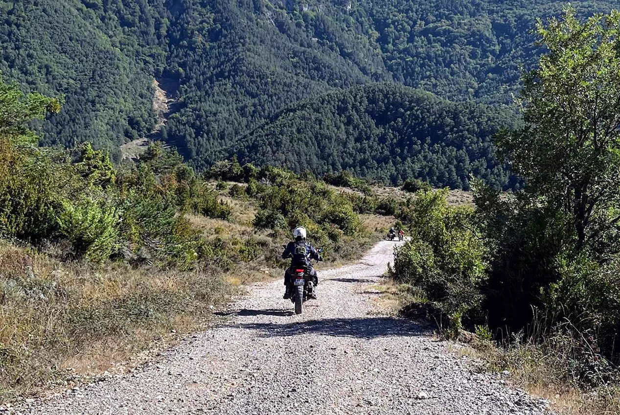 Rando moto trail Mallos de Riglos ; découverte trail offroad
