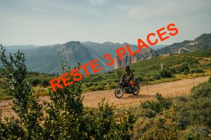Moto trail Mallos de Riglos et Monegros