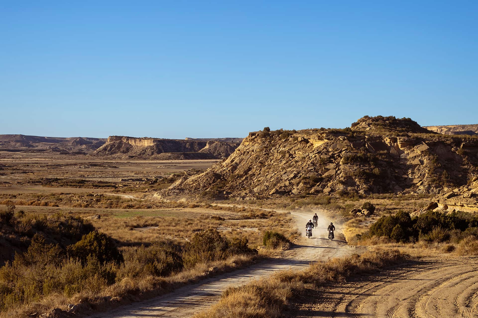 raid moto trail dans le désert des Bardenas